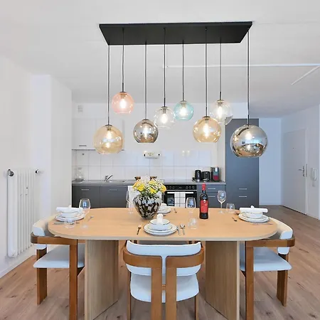 דירה Chic And Spacious 2-room In Center וופרטל