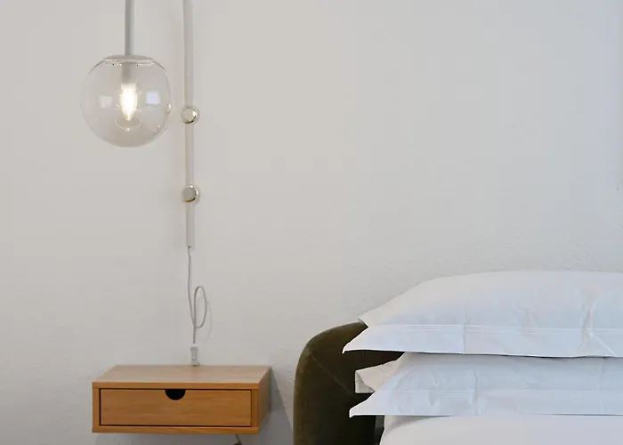 Chic And Spacious 2-room In Center Appartement *