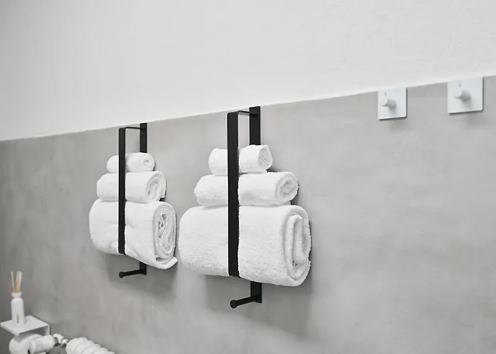 Appartement Chic And Spacious 2-room In Center Wuppertal