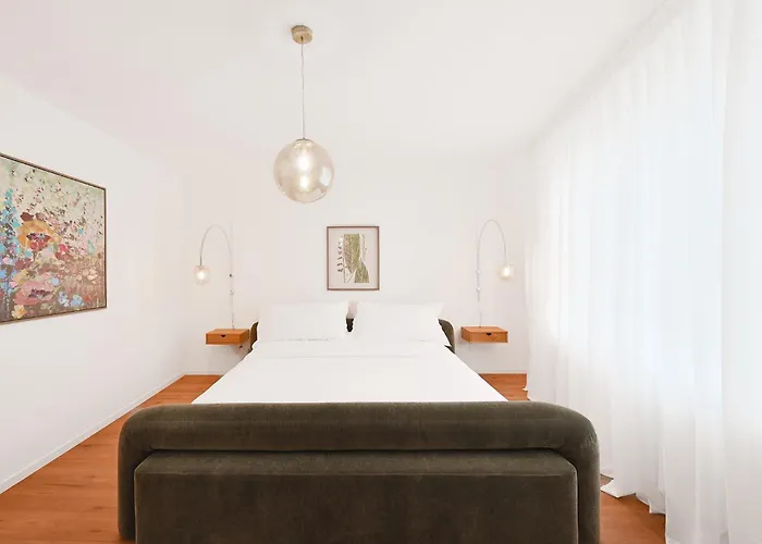 Chic And Spacious 2-room In Center * Wuppertal